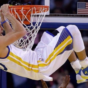 AYX体育官网-技战术纵深：不同球队的特色战术分析，技术 战术