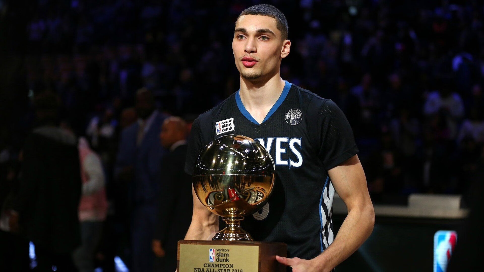 _猛龙队防守坚韧，战胜竞争对手_，猛龙队伍