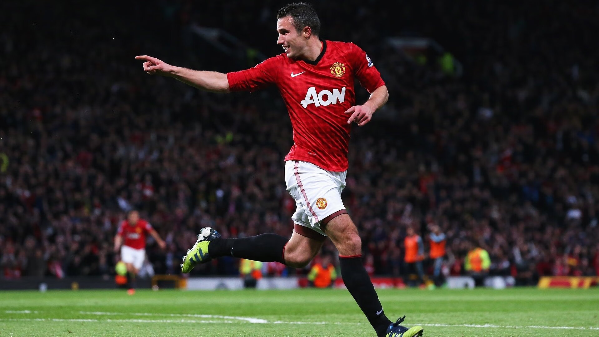 德甲创新应用技术，精彩瞬间频频出现，德甲体系